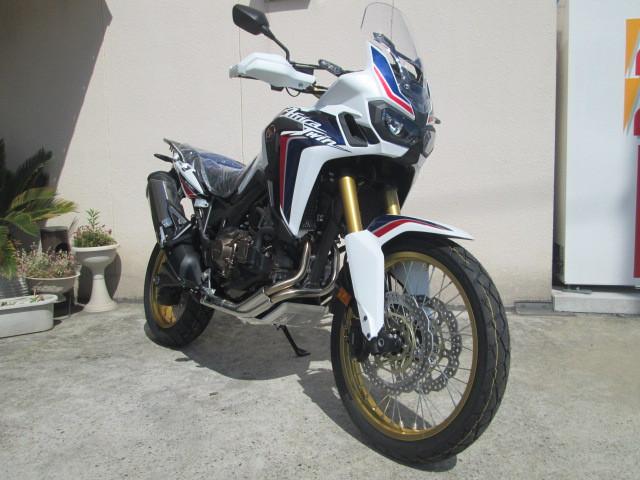 Honda CRF1000L Africa Twin DCT 新車 1,490,400円